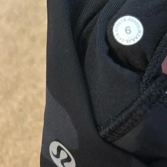 Women's Camouflage Sports Bra - Picture 6 of 6